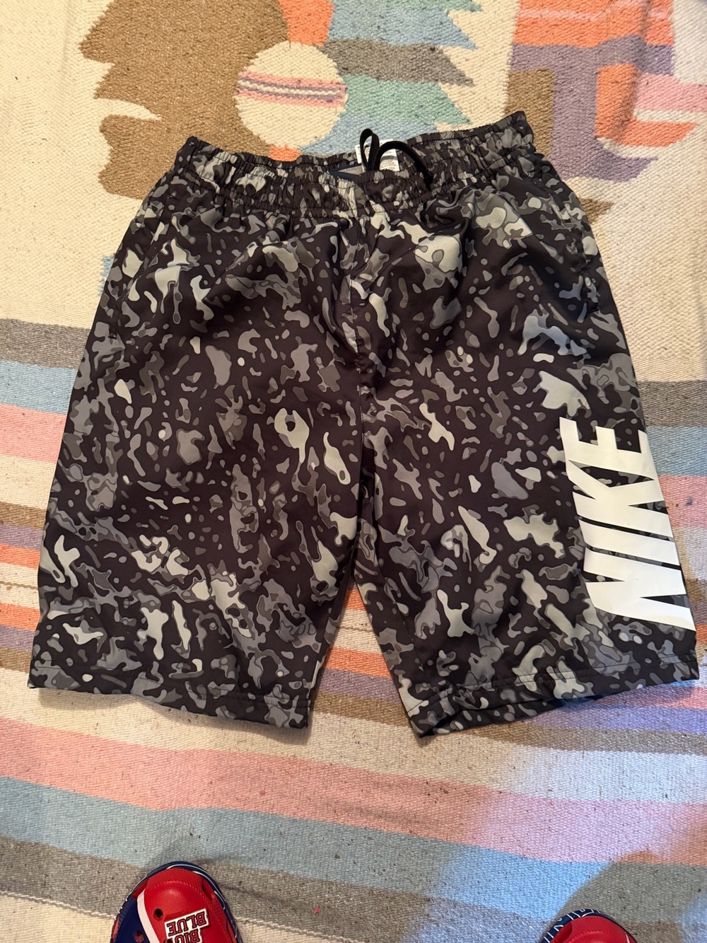 Nike Sportswear Alumni Camo Shorts AR3194-010 Large